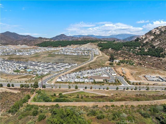 35060 Hacienda, Fallbrook, CA 92028