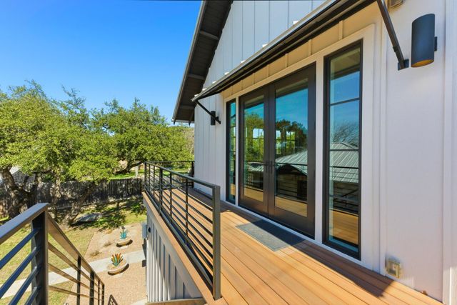 15943 Booth CIR, Volente, TX 78641