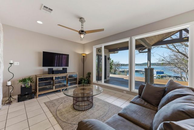 15943 Booth CIR, Volente, TX 78641