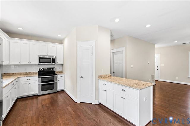 9703 Laurel Pine Dr, Henrico, VA 23228