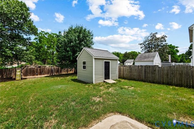 9703 Laurel Pine Dr, Henrico, VA 23228