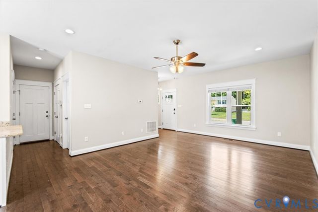 9703 Laurel Pine Dr, Henrico, VA 23228