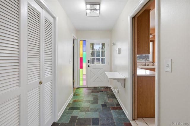 29256 Utley Road, Farmington Hills, MI 48334