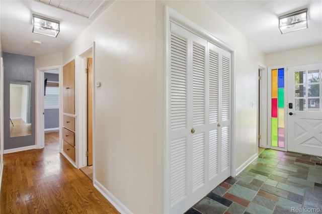 29256 Utley Road, Farmington Hills, MI 48334