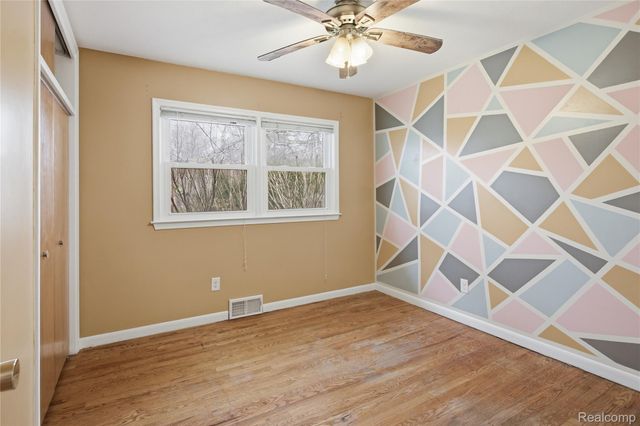 29256 Utley Road, Farmington Hills, MI 48334