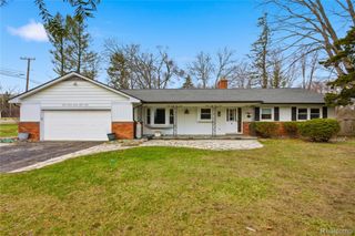 29256 Utley Road, Farmington Hills, MI 48334