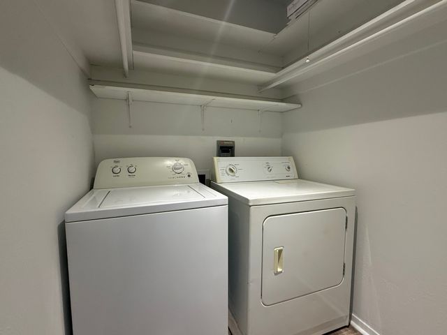 3624 Parkridge Drive 214, Dallas, TX 75234