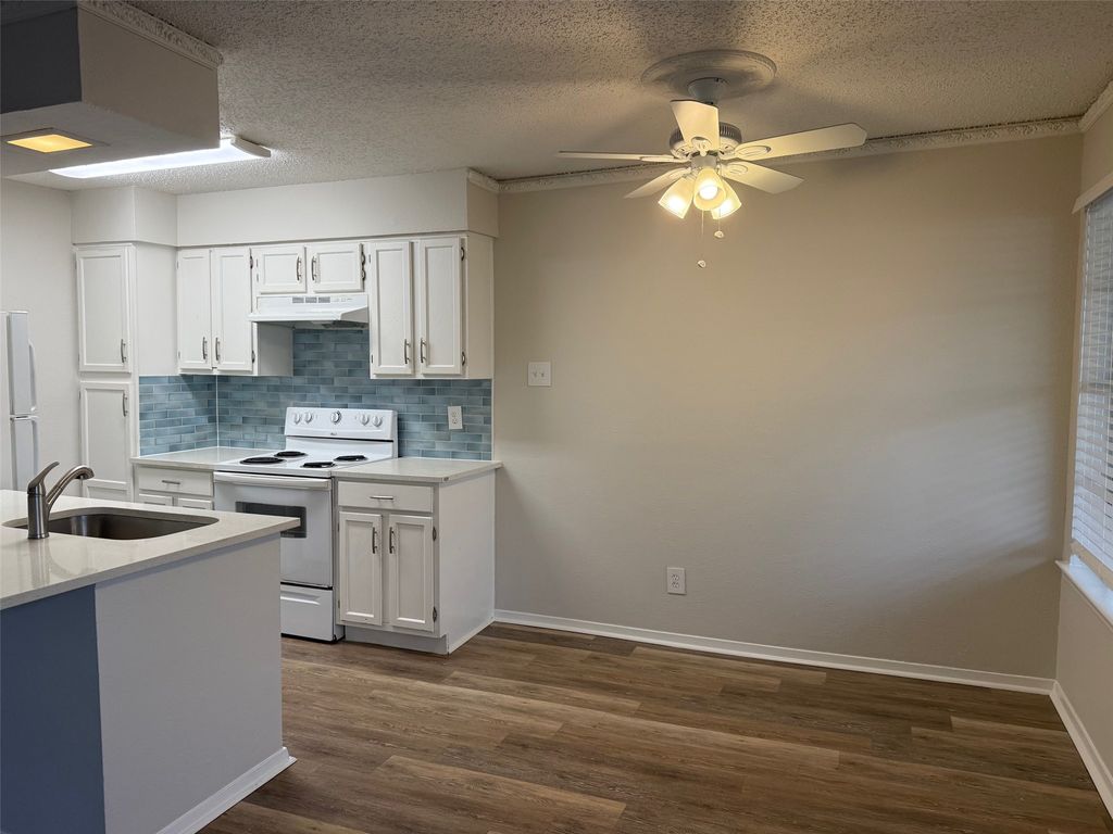 3624 Parkridge Drive 214, Dallas, TX 75234 — photo 4