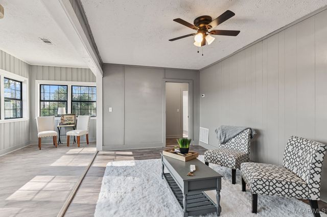 203 Briar Loop Road, Deatsville, AL 36022