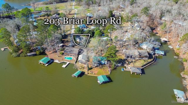 203 Briar Loop Road, Deatsville, AL 36022