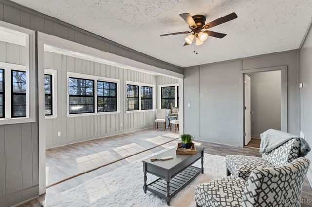 203 Briar Loop Road, Deatsville, AL 36022