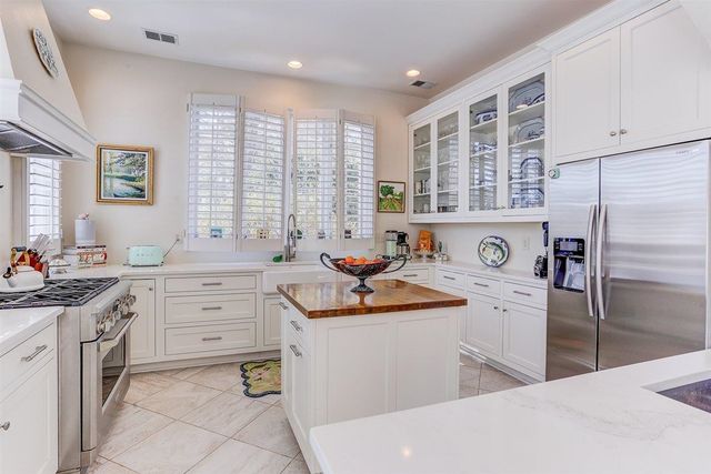 2786 BURROWS FARM CV, Germantown, TN 38138