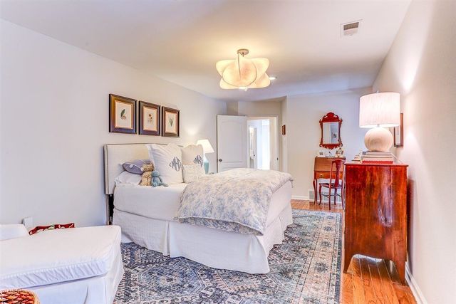 2786 BURROWS FARM CV, Germantown, TN 38138