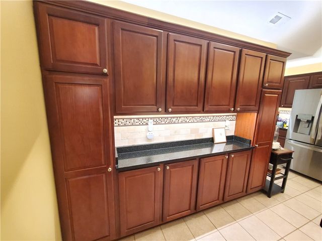 252 FAIR MEADOW DRIVE, Chartiers, PA 15301