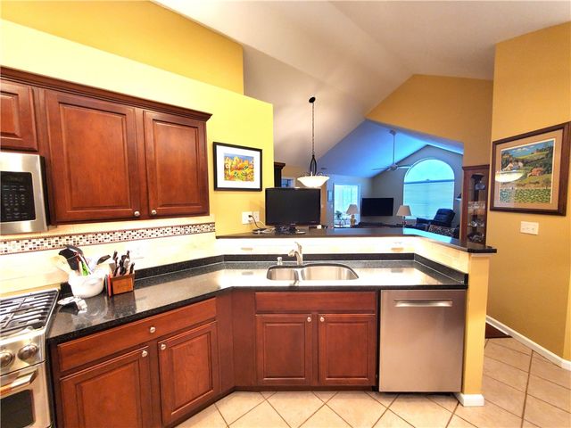 252 FAIR MEADOW DRIVE, Chartiers, PA 15301