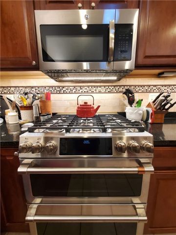 252 FAIR MEADOW DRIVE, Chartiers, PA 15301