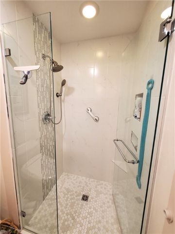 252 FAIR MEADOW DRIVE, Chartiers, PA 15301