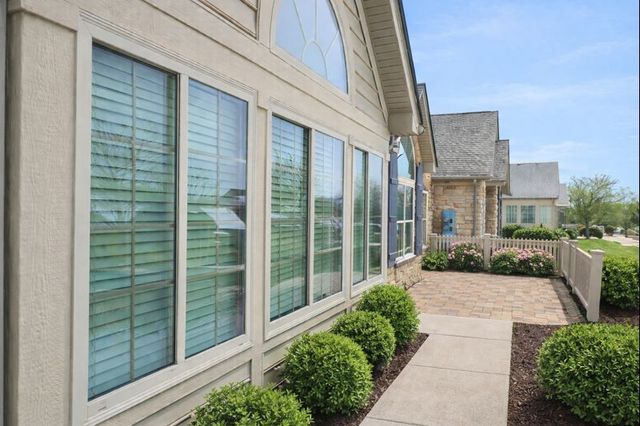 252 FAIR MEADOW DRIVE, Chartiers, PA 15301