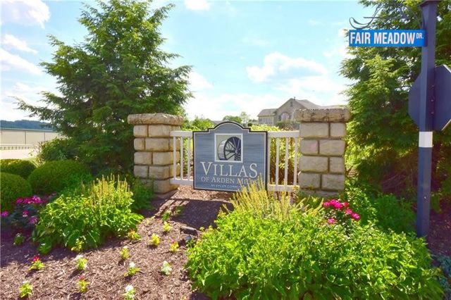 252 FAIR MEADOW DRIVE, Chartiers, PA 15301