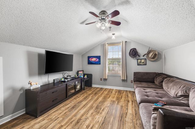 15 Barberry Cove, Cabot, AR 72023