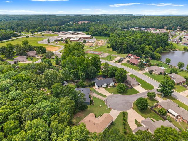15 Barberry Cove, Cabot, AR 72023