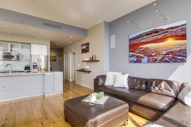 575 6th Ave 1905, San Diego, CA 92101