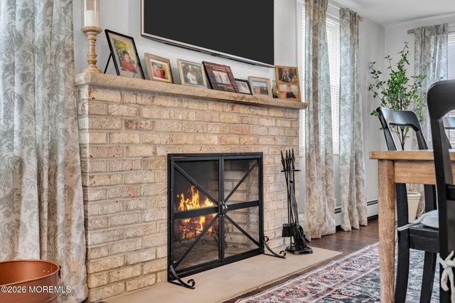 82 Clearwater Drive, Waretown, NJ 08758