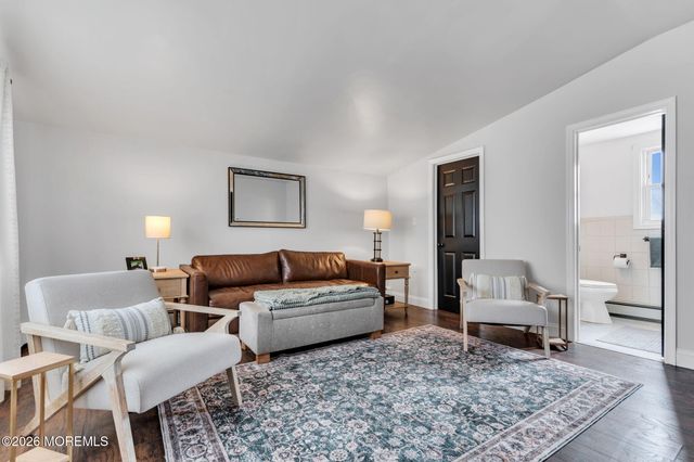 82 Clearwater Drive, Waretown, NJ 08758