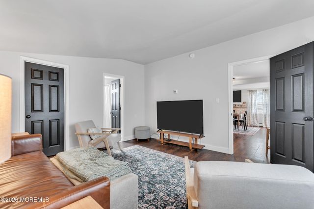 82 Clearwater Drive, Waretown, NJ 08758