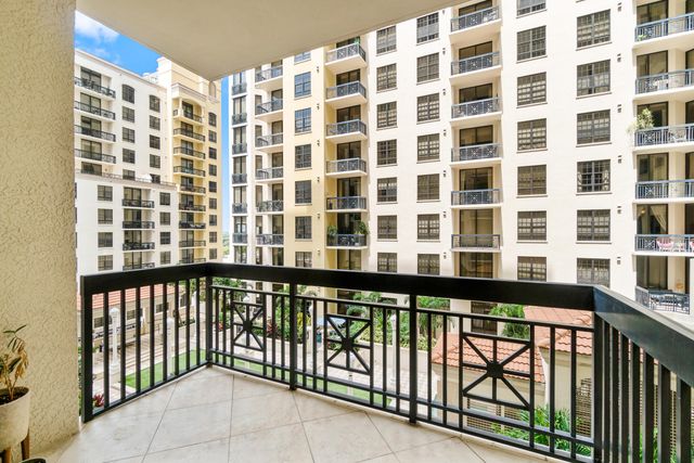 701 S Olive Avenue 713, West Palm Beach, FL 33401