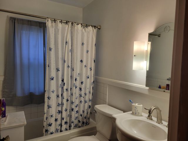 2142 Frisco Drive, Davenport, IA 52804