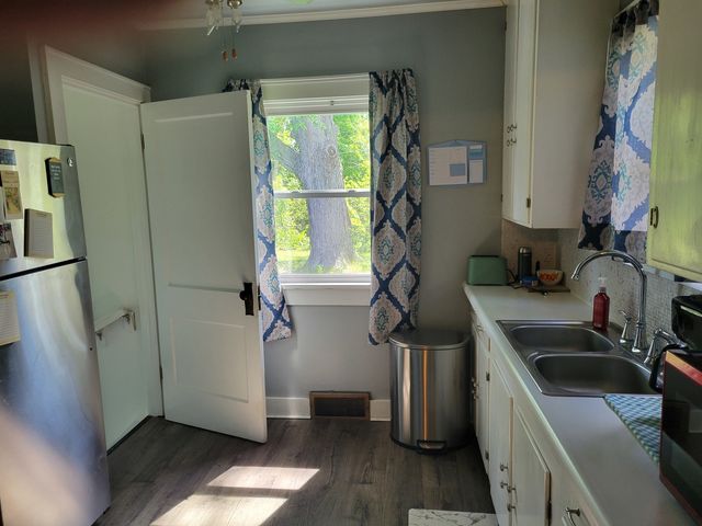 2142 Frisco Drive, Davenport, IA 52804