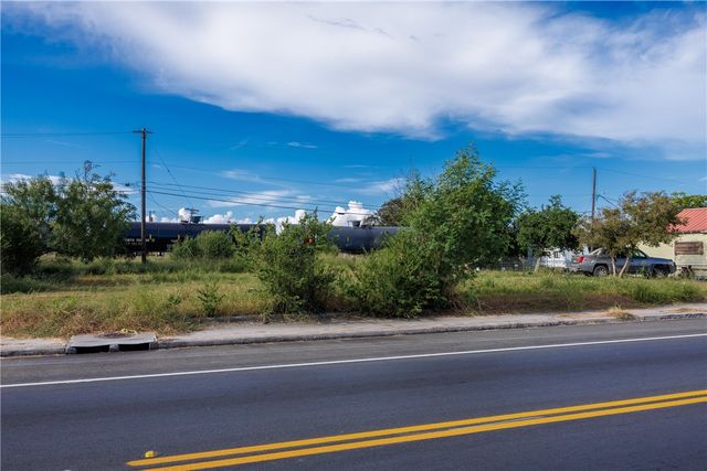 0 W Avenue A, Robstown, TX 78380