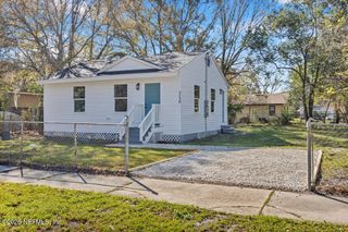 3138 N 3RD ST Circle, Jacksonville, FL 32254