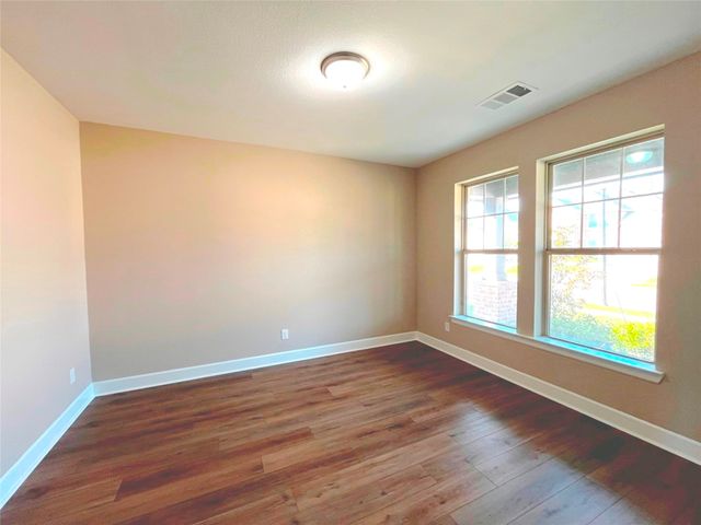 1729 Whitney Drive, Forney, TX 75126