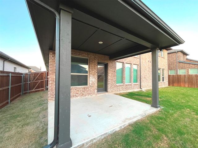1729 Whitney Drive, Forney, TX 75126
