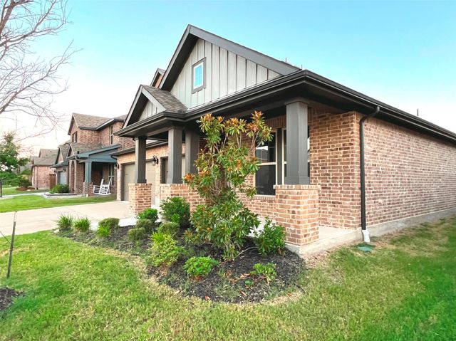 1729 Whitney Drive, Forney, TX 75126