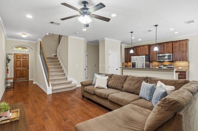 13400 Briarwick DR 1802, Austin, TX 78729