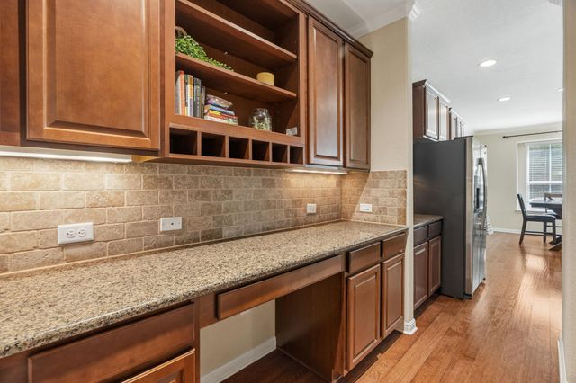 13400 Briarwick DR 1802, Austin, TX 78729