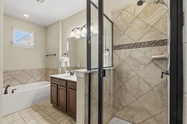 13400 Briarwick DR 1802, Austin, TX 78729