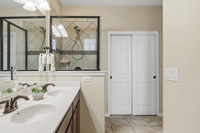 13400 Briarwick DR 1802, Austin, TX 78729