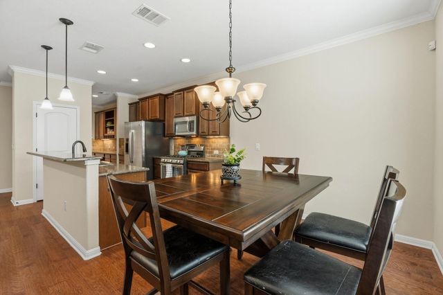 13400 Briarwick DR 1802, Austin, TX 78729
