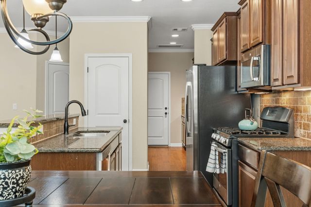 13400 Briarwick DR 1802, Austin, TX 78729