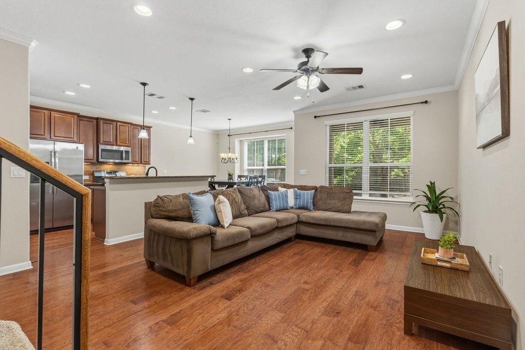 13400 Briarwick DR 1802, Austin, TX 78729