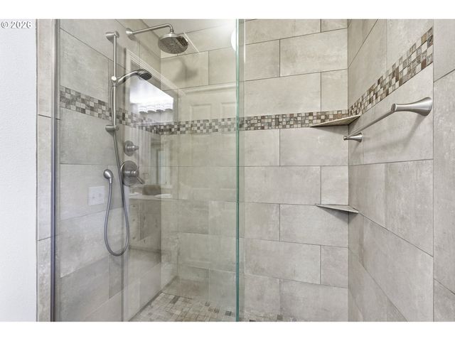 8229 Sw MARINERS Dr, Wilsonville, OR 97070