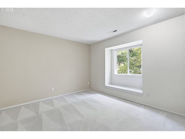 8229 Sw MARINERS Dr, Wilsonville, OR 97070