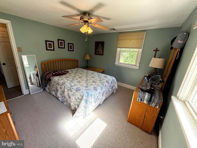 1495 CEDAR HILL RD, Pottstown, PA 19464