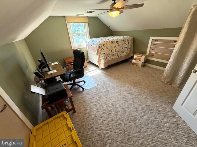 1495 CEDAR HILL RD, Pottstown, PA 19464