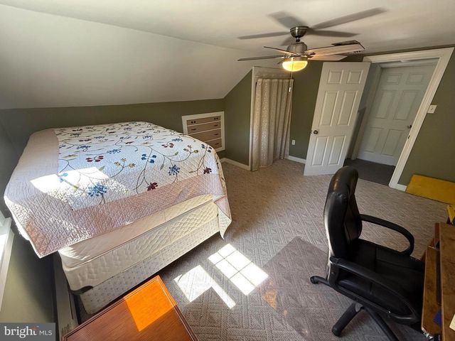 1495 CEDAR HILL RD, Pottstown, PA 19464