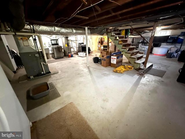 1495 CEDAR HILL RD, Pottstown, PA 19464